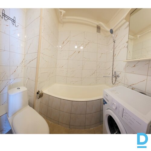 Pārdod dzīvokli Skolas 5 k-2, 34m², 1 ist.