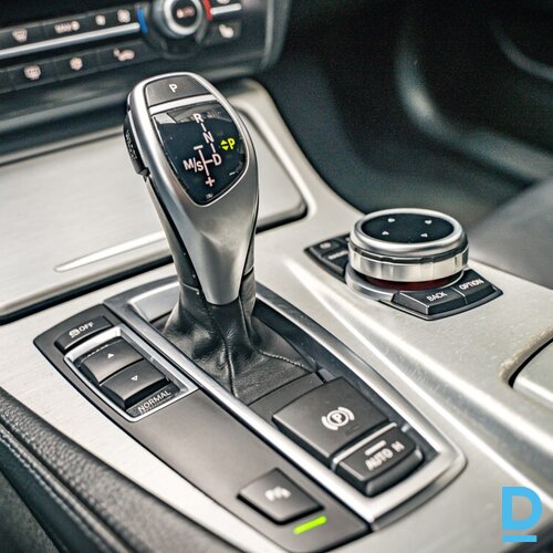 Pārdod BMW 530d, m-pack, 2011