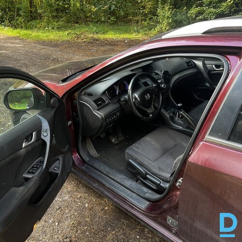 Pārdod Honda Accord, 2010 Pārdod Honda Accord, 2010