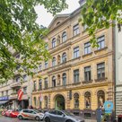 Квартира 46 кв. м - без ремонта, большое окно с видом на парк, все коммуникации, своя газовая котельная