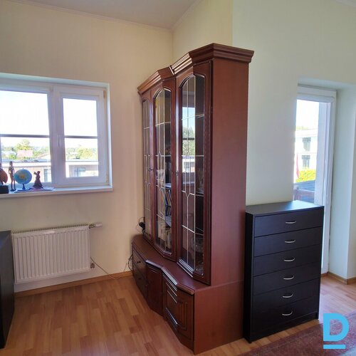 Pārdod māju Mārupes novads, Babītes pagasts, Spilve, Dravnieku iela 26, 274m²