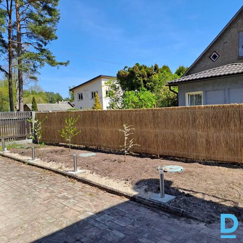 Pārdod Niedru sietu/žogu/paklāju Dārzam un Mājai Pārdod Niedru sietu/žogu/paklāju Dārzam un Mājai