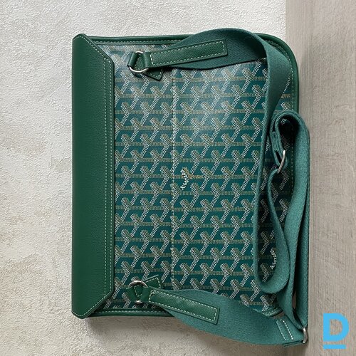 Pārdodu vīriešu somu