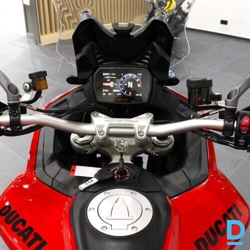 Pārdod Ducati Multistrada V2 motociklu, 2025 Pārdod Ducati Multistrada V2 motociklu, 2025