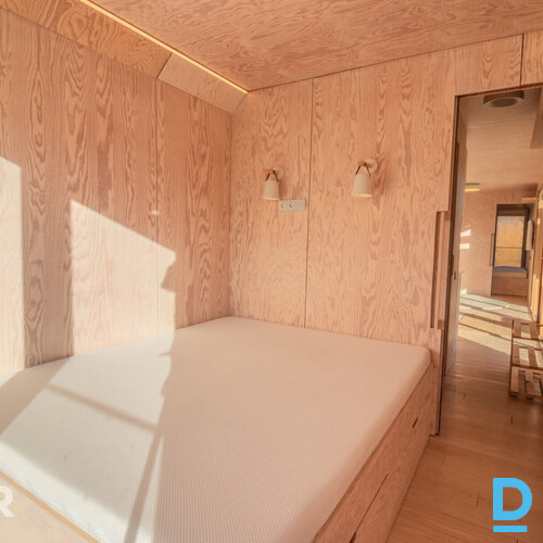 Tikai 200 metrus no jūras - pilnībā aprīkota atpūtas māja ar skaistu, labiekārto