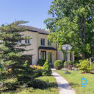 Plaša un eleganta māja Jūrmalā ar privātu SPA zonu.Šajā mājā ir padomāts par vis Plaša un eleganta māja Jūrmalā ar privātu SPA zonu.Šajā mājā ir padomāts par vis