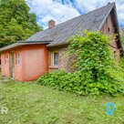 Pārdošanā lauku viensēta ar 3.5 ha zemes gabalu Seces pagastā.Vienstāvu koka dzī