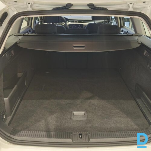 Pārdod Volkswagen Passat GTE Plug In Hybrid, 2021 Pārdod Volkswagen Passat GTE Plug In Hybrid, 2021