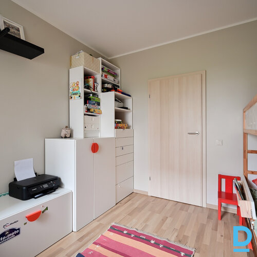 Pārdod dzīvokli Rusova iela 9