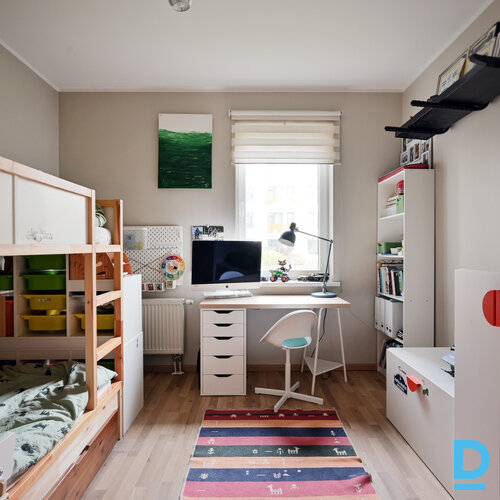 Pārdod dzīvokli Rusova iela 9