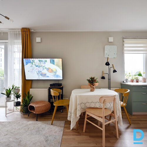 Pārdod dzīvokli Rusova iela 9