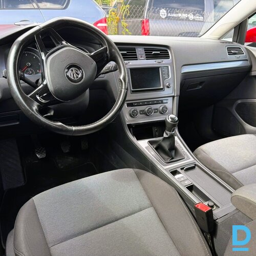 Pārdodu, iznomāju ar izpirkuma tiesībām vai mainu VW Golf 7.