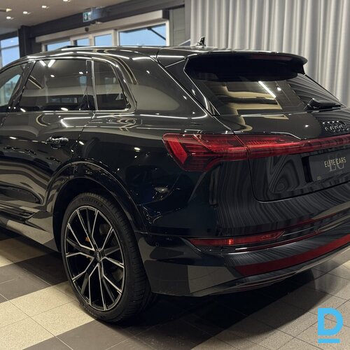 Pārdod Audi Etron 55 Quattro, 2019