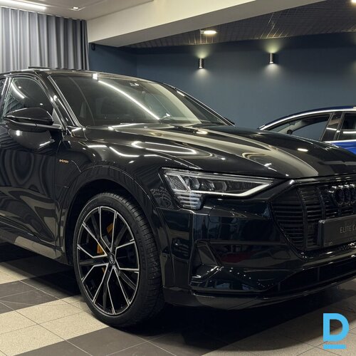 Pārdod Audi Etron 55 Quattro, 2019