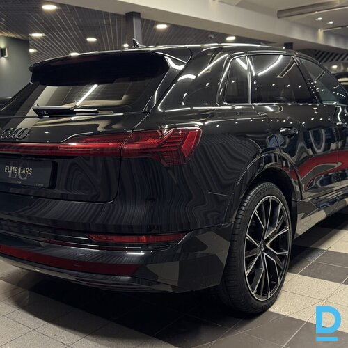 Pārdod Audi Etron 55 Quattro, 2019