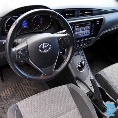 Pārdod Toyota Auris Hybrid 1.8, 2019 Pārdod Toyota Auris Hybrid 1.8, 2019