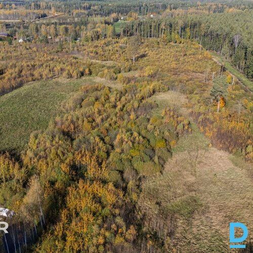 Pārdošanā 15.6 ha zemes gabals privātmāju ciemata attīstīšanai 25 km no Rīgas.Īp