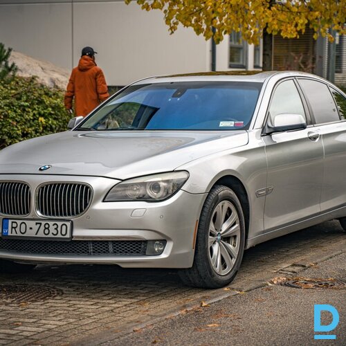 Pārdod BMW 740 3.0i, 2011