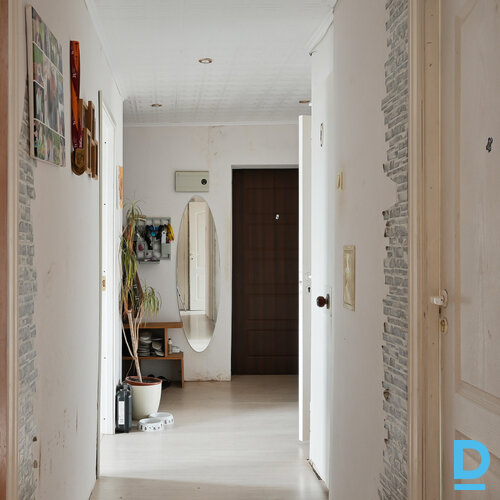 Pārdod dzīvokli Pulkveža Brieža iela 10 Pārdod dzīvokli Pulkveža Brieža iela 10