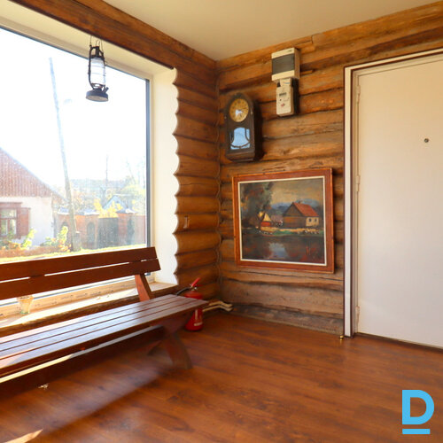 Pārdod māju Sauleskalna iela 2