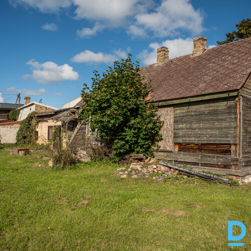 Pārdod zemi Karlīnes iela 21