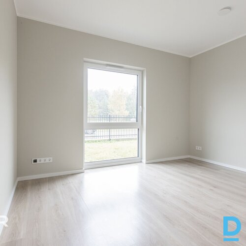 Pārdošanā ergonomiska divstāvu māja ar 5 istabām un iekoptu teritoriju Dzidriņās