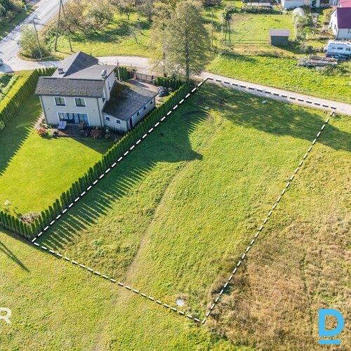 Pārdošanā līdzens, taisnas formas 1500 m² zemes gabals privātmājas būvniecībai K Pārdošanā līdzens, taisnas formas 1500 m² zemes gabals privātmājas būvniecībai K
