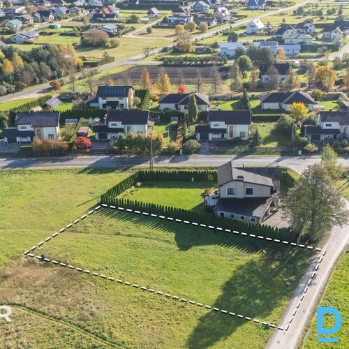Pārdošanā līdzens, taisnas formas 1500 m² zemes gabals privātmājas būvniecībai K Pārdošanā līdzens, taisnas formas 1500 m² zemes gabals privātmājas būvniecībai K