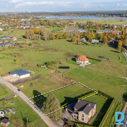 Pārdošanā līdzens, taisnas formas 1500 m² zemes gabals privātmājas būvniecībai K Pārdošanā līdzens, taisnas formas 1500 m² zemes gabals privātmājas būvniecībai K