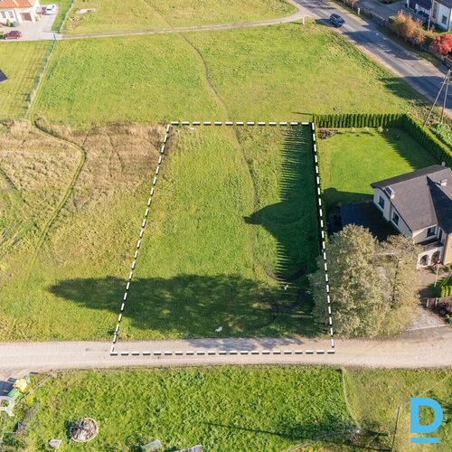 Pārdošanā līdzens, taisnas formas 1500 m² zemes gabals privātmājas būvniecībai K Pārdošanā līdzens, taisnas formas 1500 m² zemes gabals privātmājas būvniecībai K