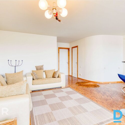 Pārdošanā ērts 3 istabu dzīvoklis ar skaistu panorāmas skatu uz pilsētu.Dzīvokļa Pārdošanā ērts 3 istabu dzīvoklis ar skaistu panorāmas skatu uz pilsētu.Dzīvokļa