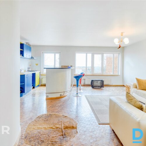 Pārdošanā ērts 3 istabu dzīvoklis ar skaistu panorāmas skatu uz pilsētu.Dzīvokļa Pārdošanā ērts 3 istabu dzīvoklis ar skaistu panorāmas skatu uz pilsētu.Dzīvokļa