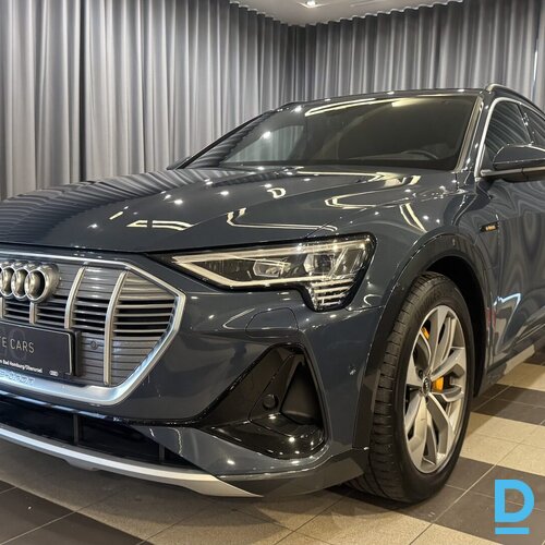 Pārdod Audi E-Tron 55 sportback Quattro S-Line, 2021 Pārdod Audi E-Tron 55 sportback Quattro S-Line, 2021