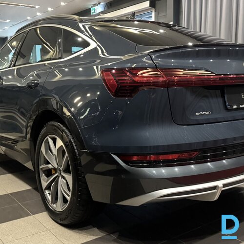 Pārdod Audi E-Tron 55 sportback Quattro S-Line, 2021 Pārdod Audi E-Tron 55 sportback Quattro S-Line, 2021