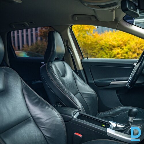 Pārdod Volvo XC60 2.4d, manuāls, 2009 Pārdod Volvo XC60 2.4d, manuāls, 2009