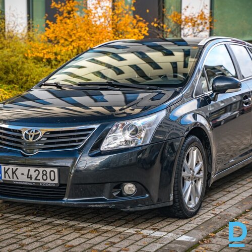 Pārdod Toyota Avensis 2.2d, 2011