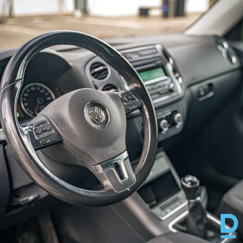 Pārdod Volkswagen Tiguan 1.4i, 2013