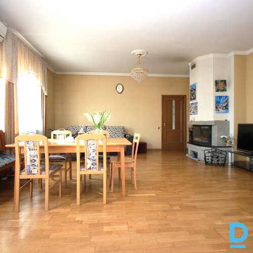 Pārdod māju Betona iela 6, Dreiliņi, 270m²