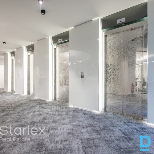 SPACES NOVIRA PLAZA SPACES NOVIRA PLAZA