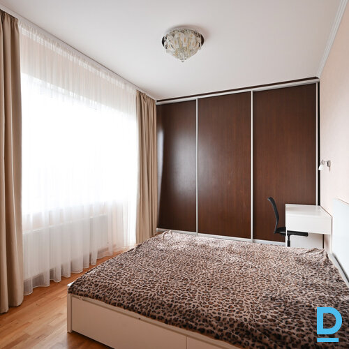 Pārdod dzīvokli Spuņciema iela 17 Pārdod dzīvokli Spuņciema iela 17