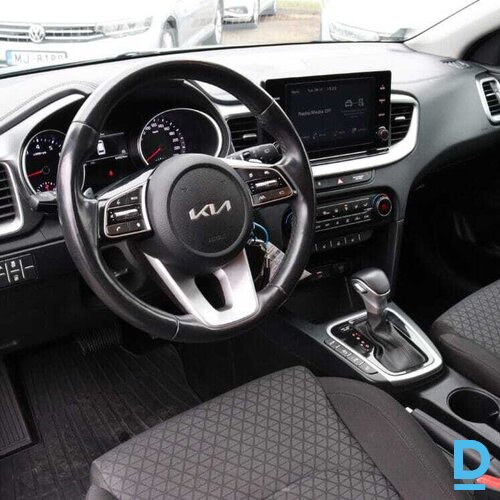 Pārdod Kia Ceed SW LX+ 1.5i, 2024