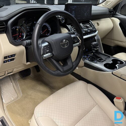 Pārdod Toyota Land Cruiser Lc300 70th Anniversary 3.3 V6, 2022 Pārdod Toyota Land Cruiser Lc300 70th Anniversary 3.3 V6, 2022