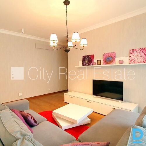 Pārdod dzīvokli Jūrmalā