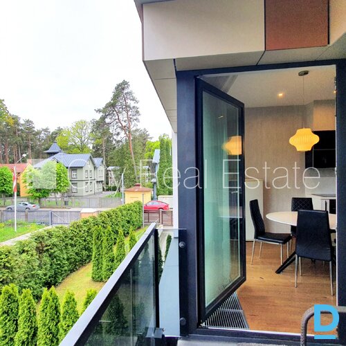 Pārdod dzīvokli Jūrmalā