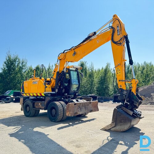 Piedāvā Ekskavatora noma