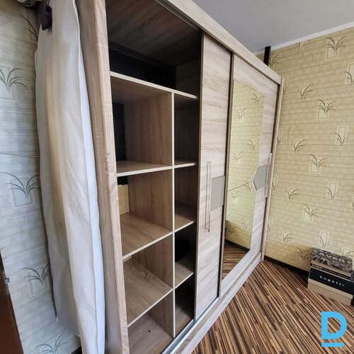 Pārdod dzīvokli Višku 7, 46m², 2 ist.