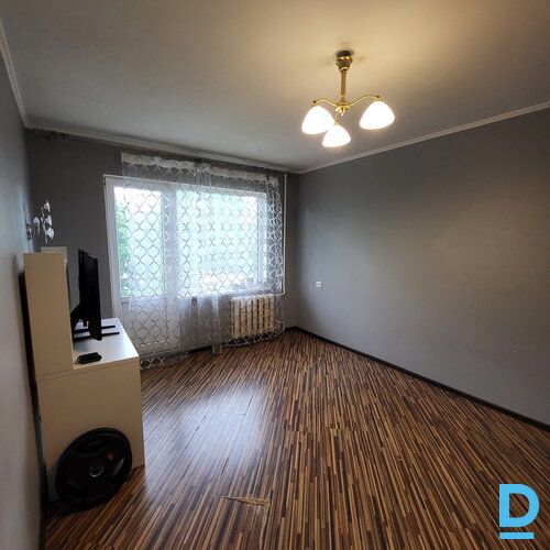 Pārdod dzīvokli Višku 7, 46m², 2 ist.