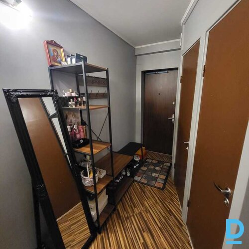 Pārdod dzīvokli Višku 7, 46m², 2 ist.