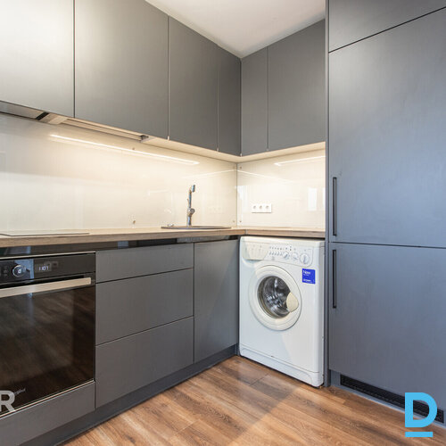 Pārdošanā gaišs un pilnībā atjaunots vienistabas dzīvoklis renovētā mājā Sarkand Pārdošanā gaišs un pilnībā atjaunots vienistabas dzīvoklis renovētā mājā Sarkand