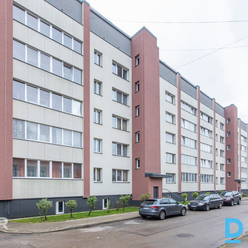 Pārdošanā gaišs un pilnībā atjaunots vienistabas dzīvoklis renovētā mājā Sarkand Pārdošanā gaišs un pilnībā atjaunots vienistabas dzīvoklis renovētā mājā Sarkand